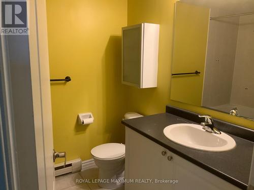 29 - 137 Sydenham Wells N, Barrie, ON - Indoor Photo Showing Bathroom