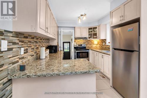 52 Bicknell Avenue, Toronto, ON - Indoor Photo Showing Kitchen With Stainless Steel Kitchen With Upgraded Kitchen