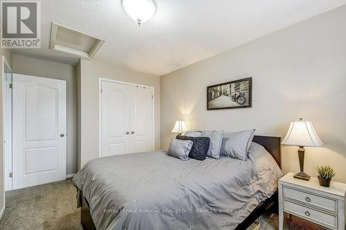 85 Foxborough Drive, Hamilton, ON - Indoor Photo Showing Bedroom