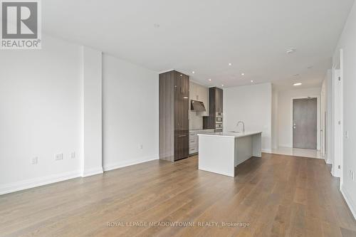 403 - 42 Mill Street, Halton Hills, ON - Indoor Photo Showing Kitchen