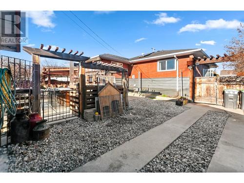 74 Preston Avenue, Penticton, BC - Outdoor