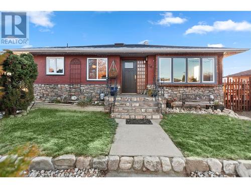 74 Preston Avenue, Penticton, BC - Outdoor