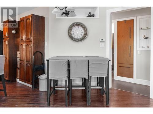 74 Preston Avenue, Penticton, BC - Indoor Photo Showing Dining Room