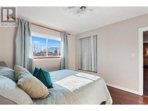 74 Preston Avenue, Penticton, BC - Indoor Photo Showing Bedroom