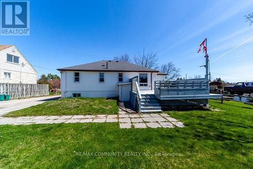 2414 Holt Road, Clarington, ON - Outdoor