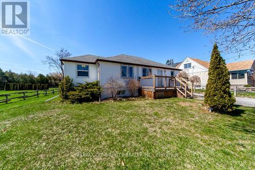 2414 Holt Road, Clarington, ON - Outdoor