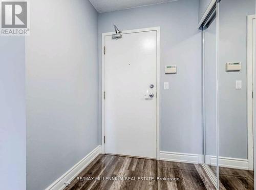 504 - 325 Webb Drive, Mississauga, ON - Indoor Photo Showing Other Room