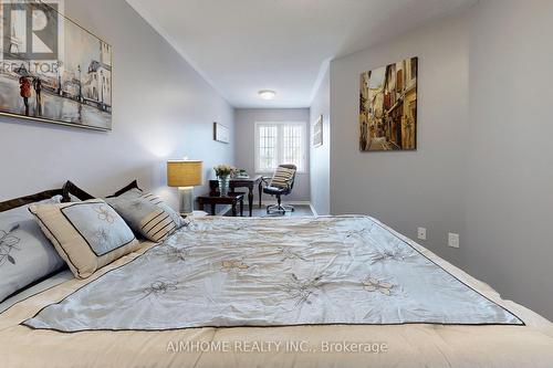 35 Edwin Pearson Street, Aurora, ON - Indoor Photo Showing Bedroom