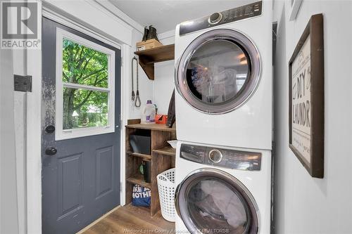 64 Moore Street, Wheatley, ON - Indoor Photo Showing Laundry Room