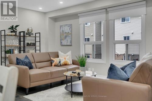 42 Ellis Drive, Brampton, ON - Indoor Photo Showing Living Room