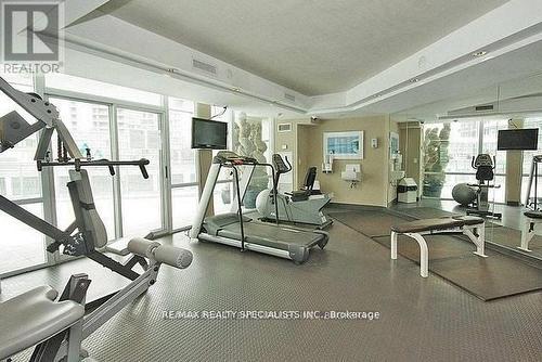 2401 - 3939 Duke Of York Boulevard W, Mississauga, ON - Indoor Photo Showing Gym Room