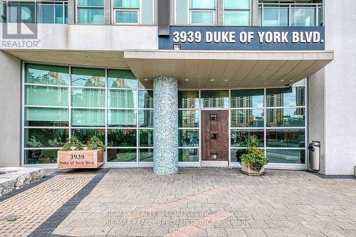 2401 - 3939 Duke Of York Boulevard W, Mississauga, ON - Outdoor