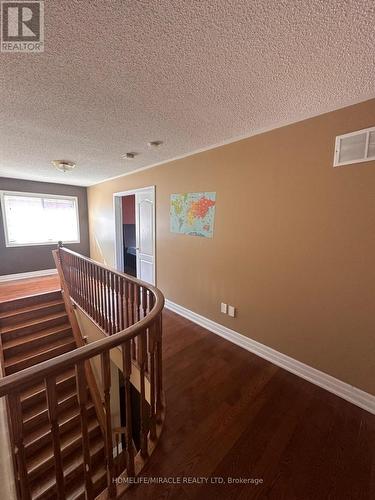 20 Latania Boulevard, Brampton, ON - Indoor Photo Showing Other Room