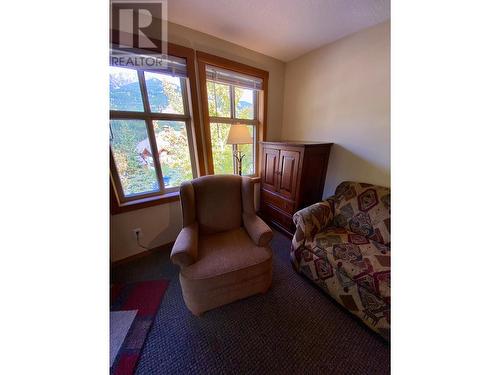 2050 Summit Drive Unit# 306, Panorama, BC - Indoor