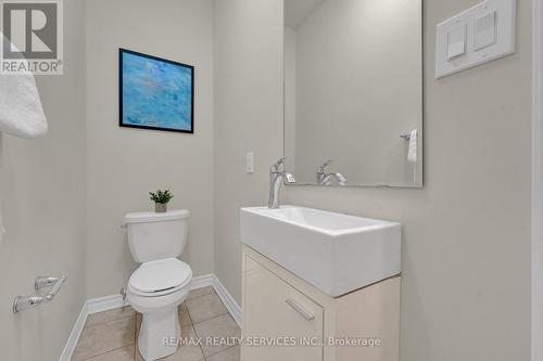 12 - 35 Heron Park Place, Toronto, ON - Indoor Photo Showing Bathroom