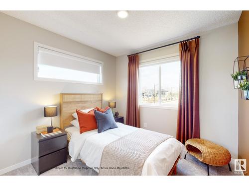 648 174 Av Ne, Edmonton, AB - Indoor Photo Showing Bedroom