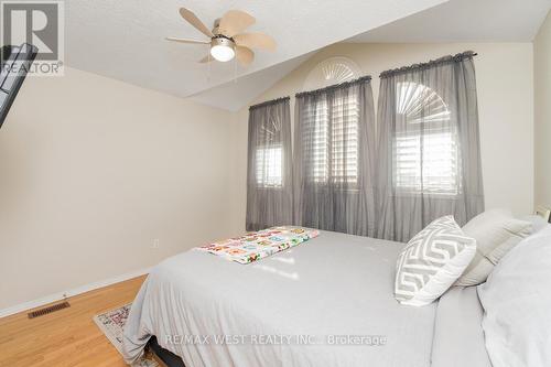 67 Berton Boulevard, Halton Hills, ON - Indoor Photo Showing Bedroom