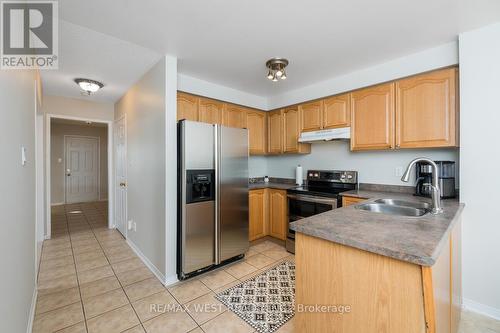 67 Berton Boulevard, Halton Hills, ON - Indoor Photo Showing Kitchen With Double Sink