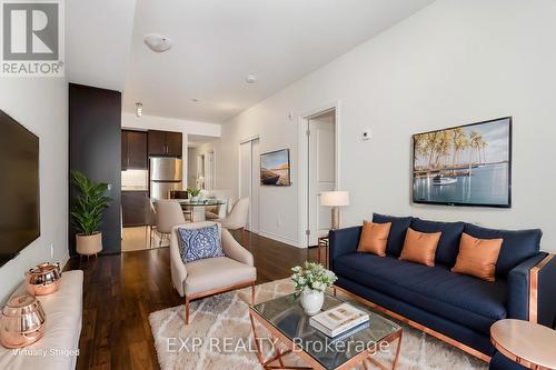 308 - 17 Spooner Crescent, Collingwood, ON - Indoor Photo Showing Living Room