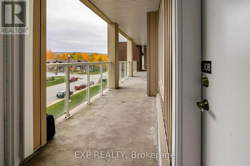 308 - 17 Spooner Crescent, Collingwood, ON -  With Balcony With Exterior