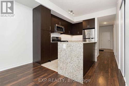 308 - 17 Spooner Crescent, Collingwood, ON - Indoor Photo Showing Kitchen