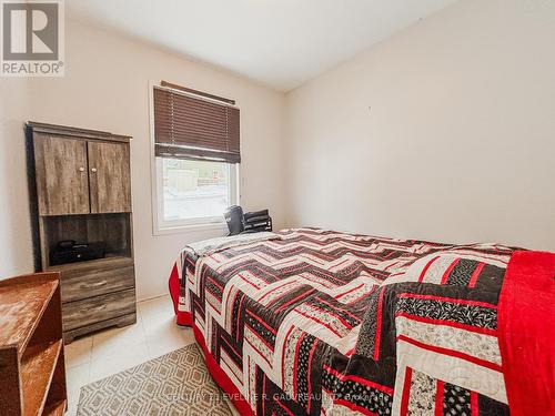 89 Rebecca Street, Temiskaming Shores (New Liskeard), ON - Indoor Photo Showing Bedroom