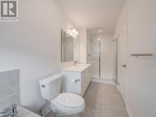 476 Bergamot Avenue, Milton, ON - Indoor Photo Showing Bathroom