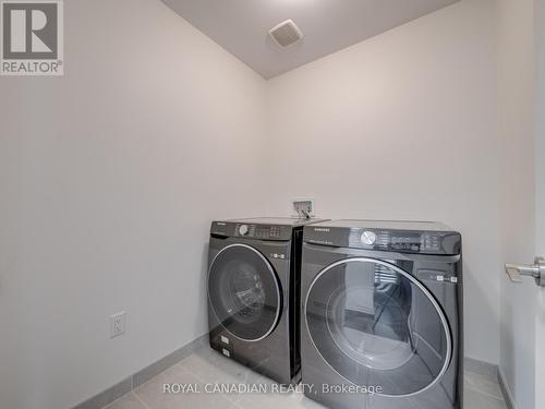 476 Bergamot Avenue, Milton, ON - Indoor Photo Showing Laundry Room