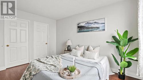 1801 - 285 Enfield Place, Mississauga, ON - Indoor Photo Showing Bedroom