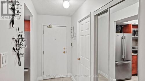 1801 - 285 Enfield Place, Mississauga, ON - Indoor Photo Showing Other Room