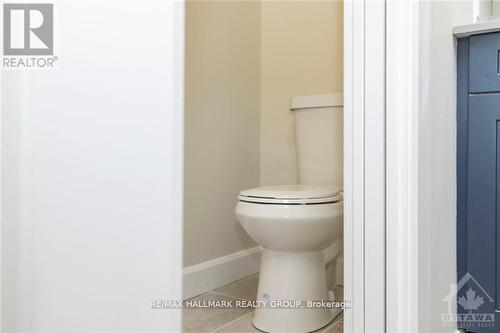 11 Kent Street, Smiths Falls, ON - Indoor Photo Showing Bathroom