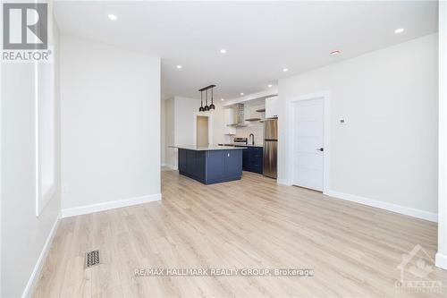 11 Kent Street, Smiths Falls, ON - Indoor Photo Showing Kitchen