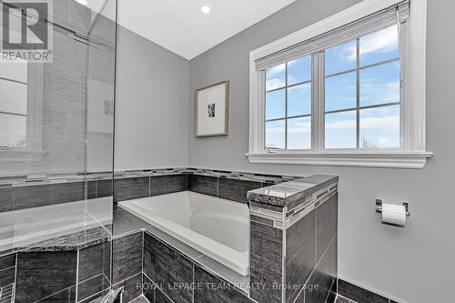 9 Galena Court, Ottawa, ON - Indoor Photo Showing Bathroom