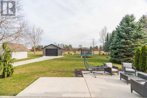 4657 Lakeside Street, Plympton-Wyoming (Plympton Wyoming), ON - Outdoor