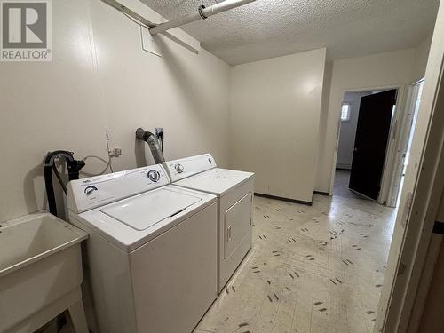 2343 Norwood Street, Prince George, BC - Indoor Photo Showing Laundry Room