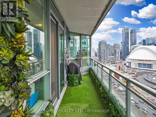 Sph2701 - 228 Queens Quay W, Toronto, ON - Outdoor With Balcony With View