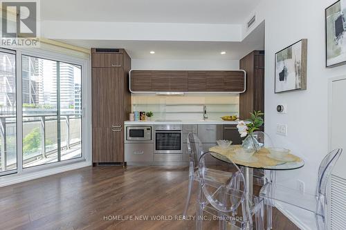 1002 - 45 Charles Street E, Toronto, ON - Indoor Photo Showing Dining Room