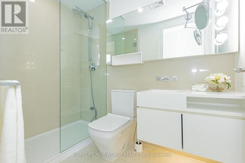 1002 - 45 Charles Street E, Toronto, ON - Indoor Photo Showing Bathroom