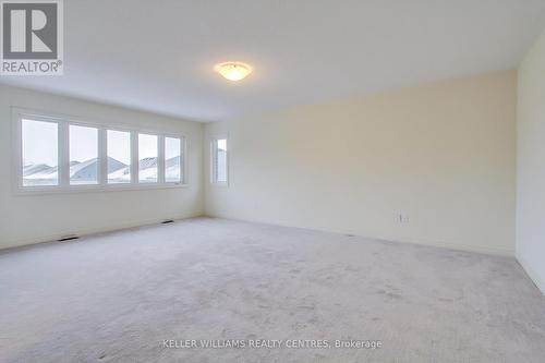 29 Treetops Boulevard, New Tecumseth, ON - Indoor Photo Showing Other Room