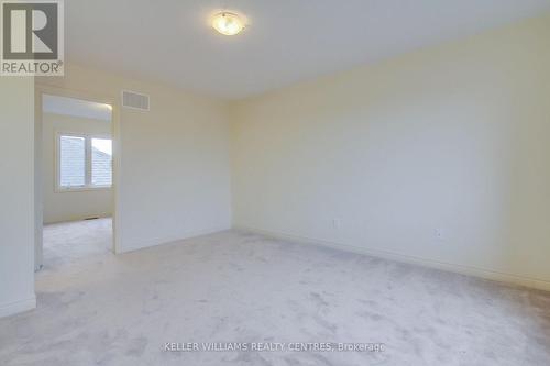 29 Treetops Boulevard, New Tecumseth, ON - Indoor Photo Showing Other Room