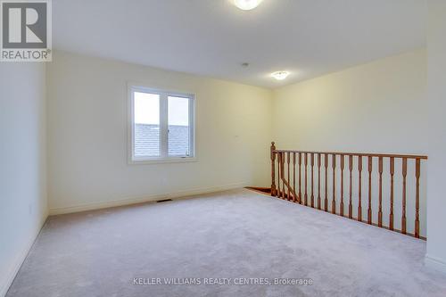 29 Treetops Boulevard, New Tecumseth, ON - Indoor Photo Showing Other Room