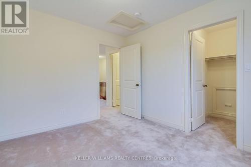 29 Treetops Boulevard, New Tecumseth, ON - Indoor Photo Showing Other Room