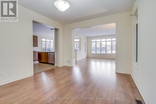 29 Treetops Boulevard, New Tecumseth, ON - Indoor Photo Showing Other Room