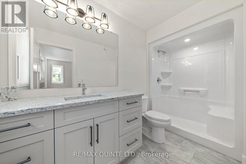 3902 Shannonville Road, Tweed, ON - Indoor Photo Showing Bathroom