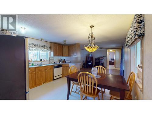 4 2121 Balsam Avenue, Quesnel, BC - Indoor