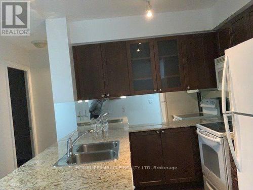 2014 - 761 Bay Street, Toronto, ON - Indoor Photo Showing Kitchen With Double Sink