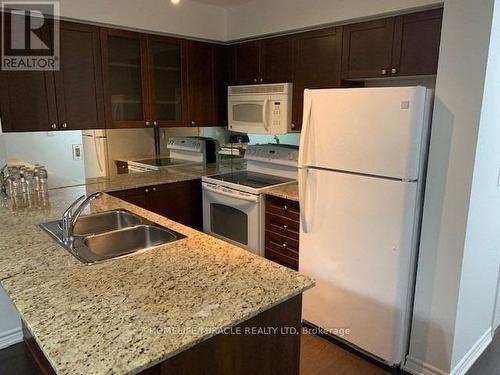 2014 - 761 Bay Street, Toronto, ON - Indoor Photo Showing Kitchen With Double Sink