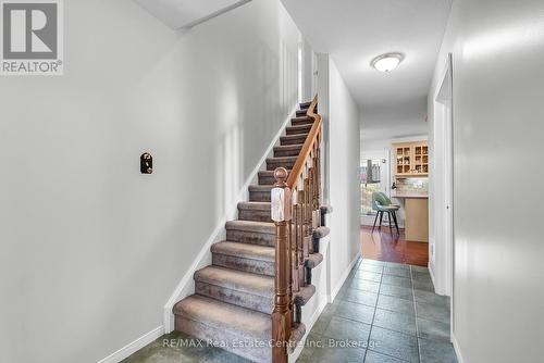 17 Abbeywood Crescent, Guelph (Parkwood Gardens), ON - Indoor Photo Showing Other Room