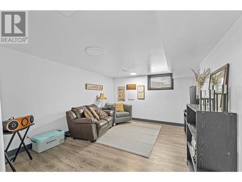 3459 Bray Place, Kamloops, BC - Indoor