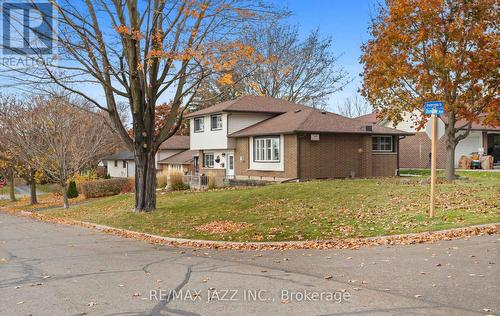 296 Inverness Drive, Oshawa (Mclaughlin), ON - Outdoor